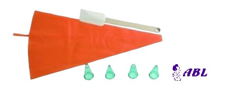 JUEGO 4 BOQUILLAS + 1 MANGA DE SILICONA 25CM + PALETA GOMA MANGO PLASTICO