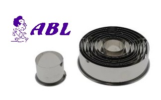 JUEGO CORTAPASTAS INOX REDONDOS LISOS 9 PIEZAS REF 02301 (11/10/9//8/7/6/5//4/3cm)